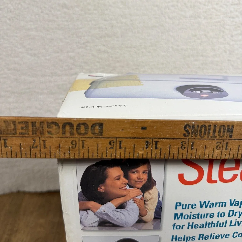 Kaz Safeguard Model 285 Steam Vaporizer with Night Light Pure Warm Vapor